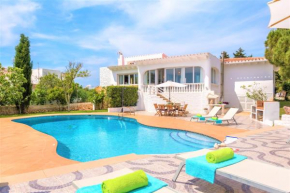 Отель Villa Roqueta  Сан Ллуиз
